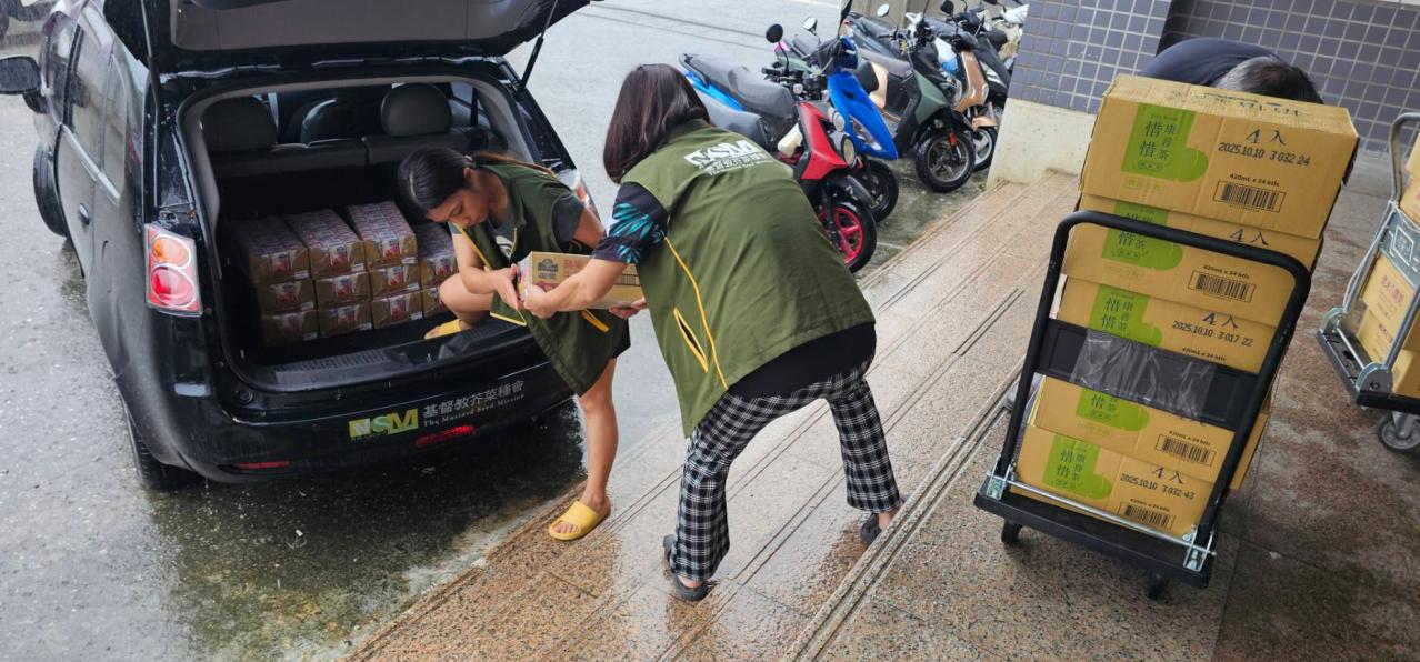 芥菜種會台東倉也調度物資北上。 (基督教芥菜種會提供)
